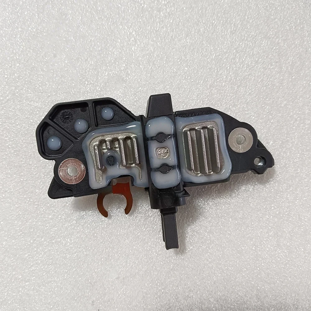 For Bosch 24V Alternator Regulator F00M485228 for VOLVO F00M144117 F00MA45250 Automotive Parts