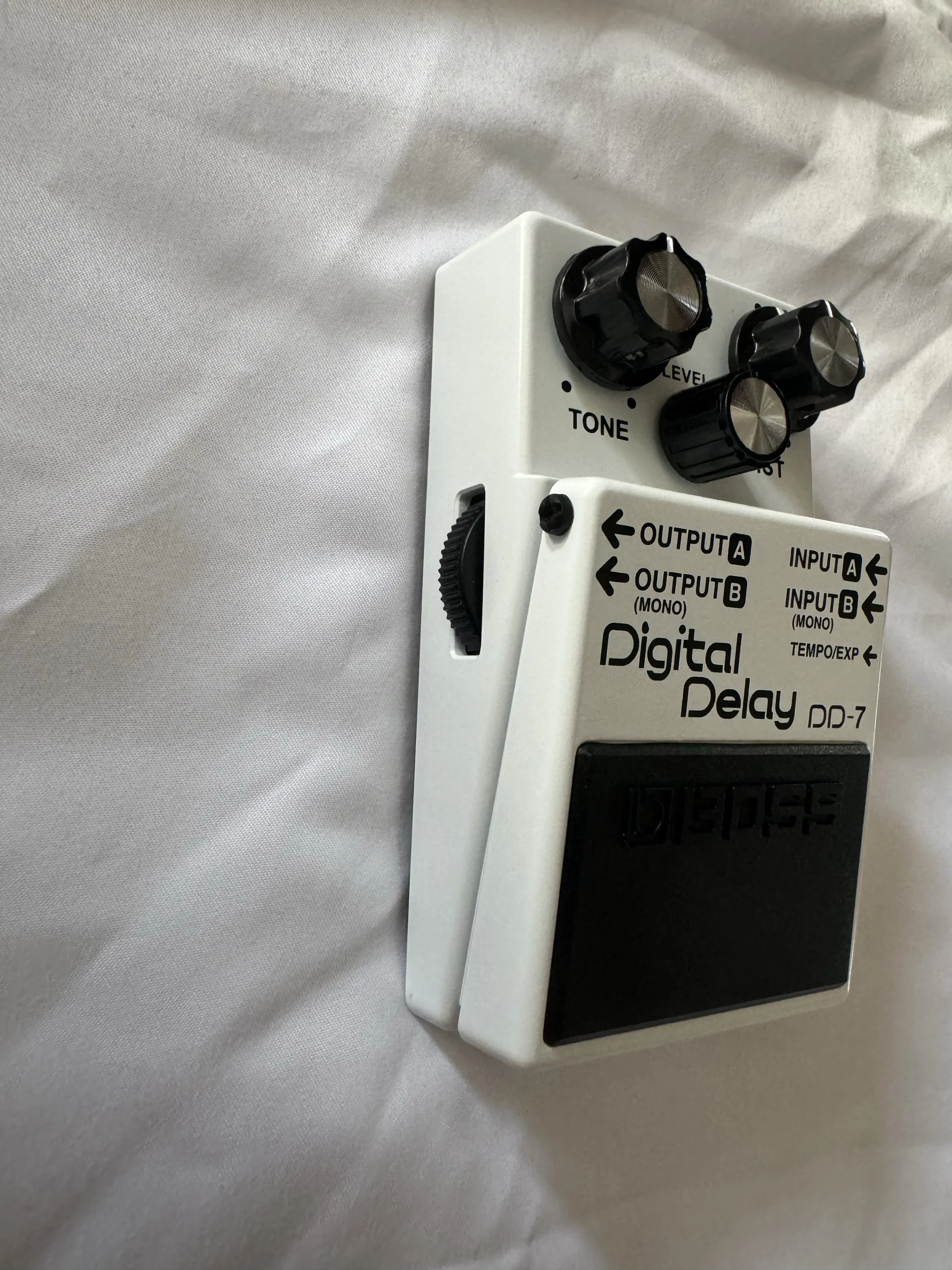 S0ace967fa61f4b85bc6e3a2ee99b2886g エフェクター風ワイヤレスマウス 有線マウス エフェクトなしデバイス クリエイティブ楽器 お土産 マウス PCアクセサリー 誕生日プレゼント