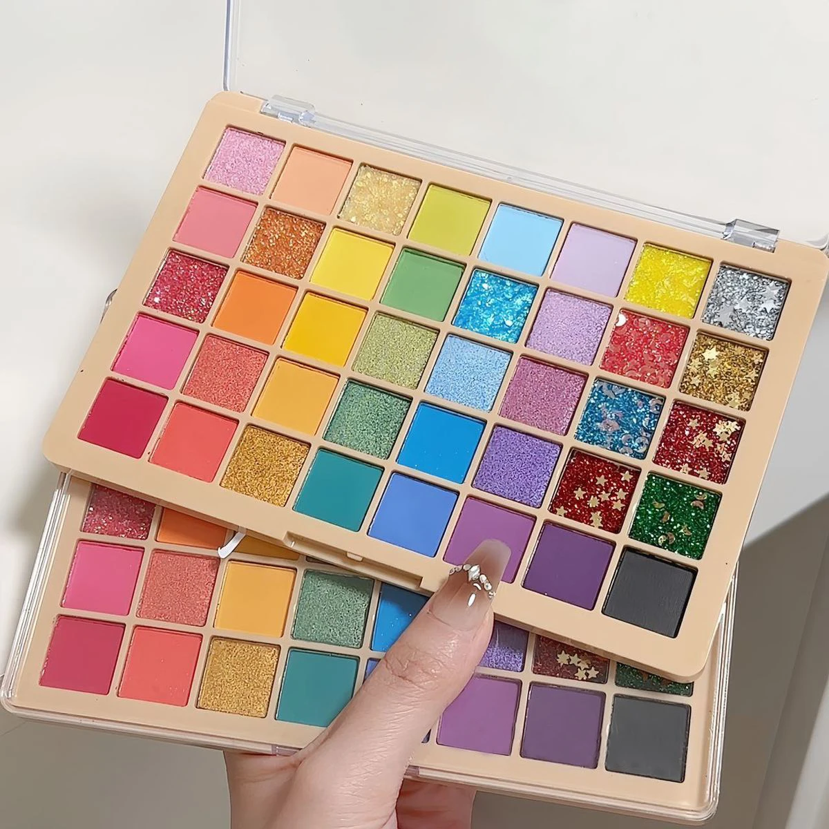Vibrant 40-Color Eyeshadow Palette - Festival Stage Matte & Pearlescent Shades