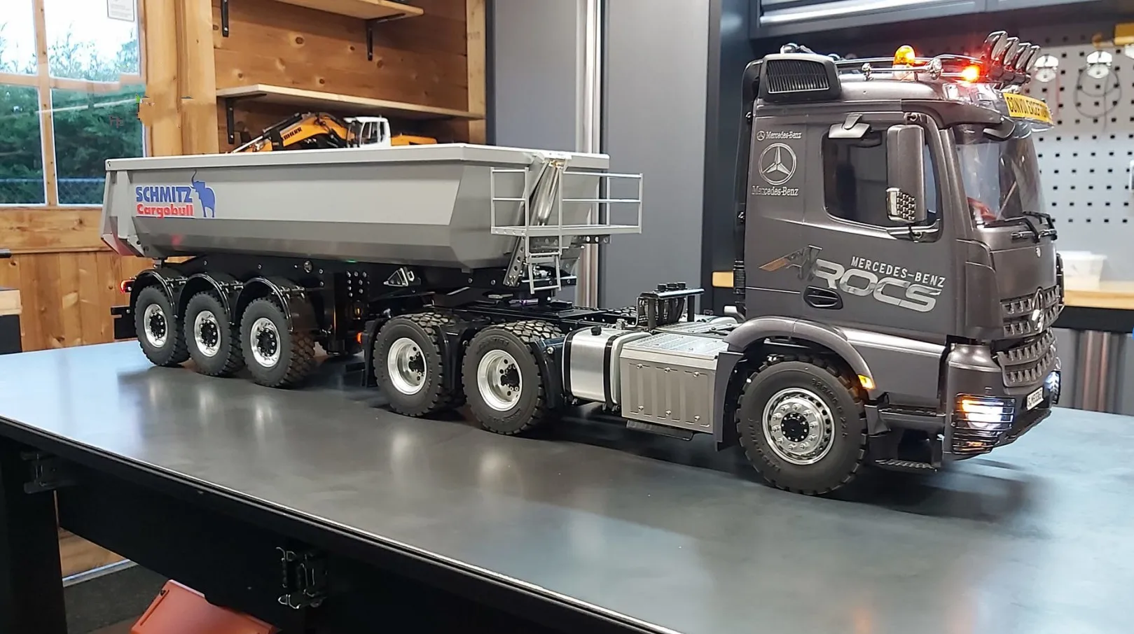 1/14 Tamiya Dump Truck 3-axis Hydraulic Tipper Trailer for 1/14 Tamiya RC Truck Scania R620 Actros Volvo MAN LESU DIY Parts 2