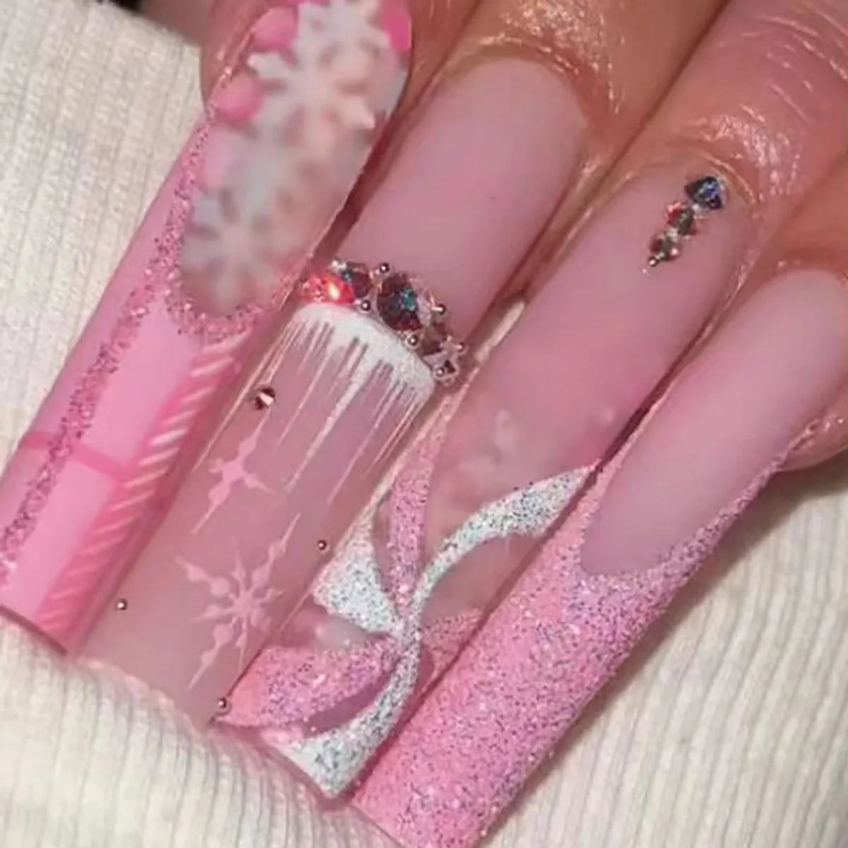 24pcs Detachable XL Ballerina flower artificial nails with designs Full Cover French fake nails set press on diamond false nails