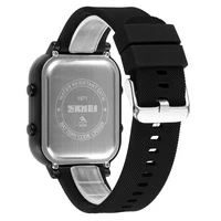 SKMEI Astronaut Creative Electronic Watches for Men Fashion Square Silicone Strap Led Digital Watch Waterproof Male Wristwatch 2