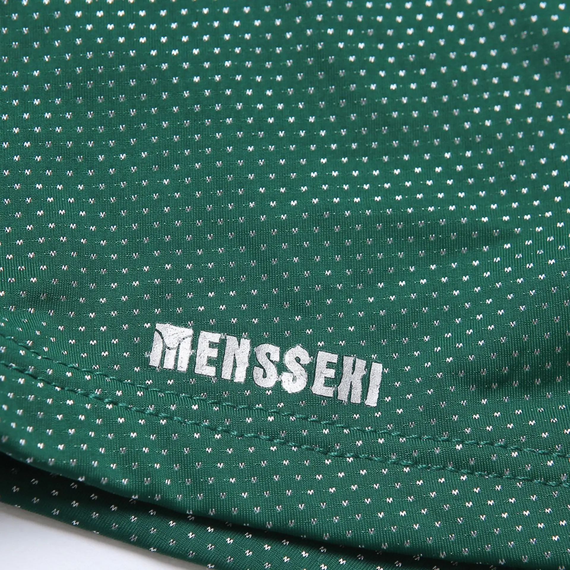 Men Women wimming Trunks Low Waist Swim Pants Breathable and quick drying Unisex