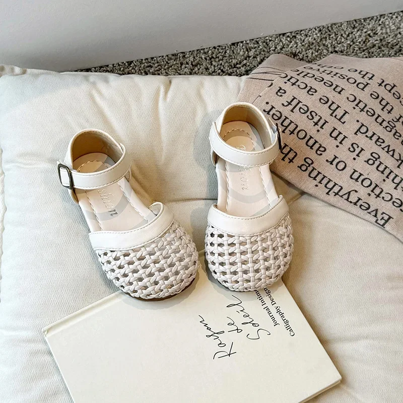 Children's Sandals Summer New Girls' Solid Color Woven Hollow Sandals Soft Bottom Anti Slip Baby Kid's Causal Beach Shoes