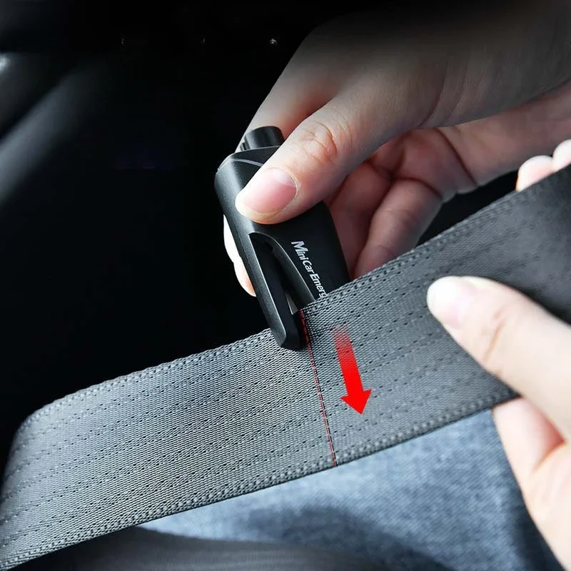Car safety hammer, mini window breaker, safetybeltcutter, multifunctional escape hammer, divinedeviceforcarmounted emergency kit
