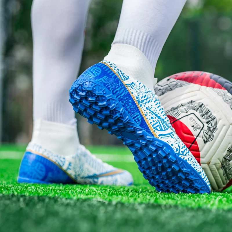 Soccer Shoes Men Football Boots Shoes Futsal Soccer Cleats Teenager Ankle High Tops Kids Indoor Training Sneakers