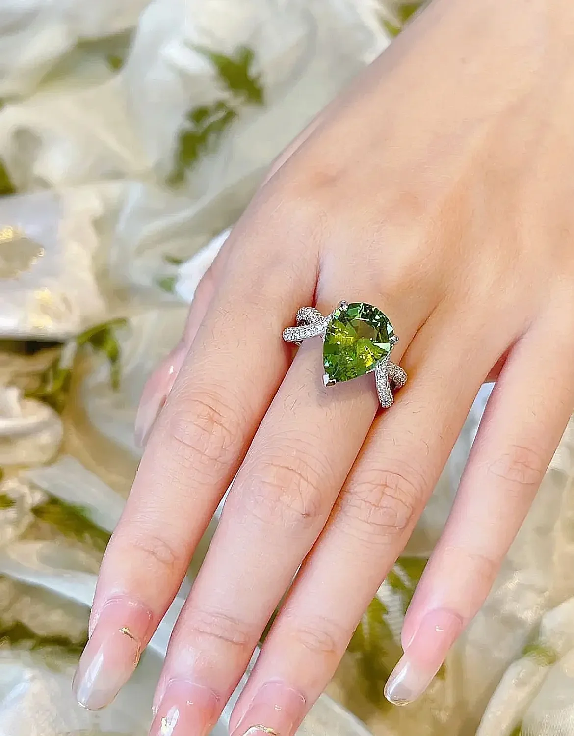 Vintage Peridot Engagement Ring Hexagon Peridot Ring Vintage