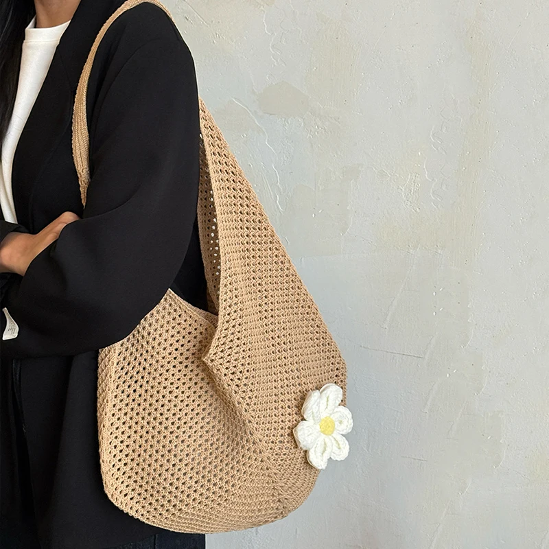 Women Hollow Woven Shoulder Bag Large Capacity Mesh Beach Bag Flower Crochet Shoulder Bag Shopping Travel Commute Bag