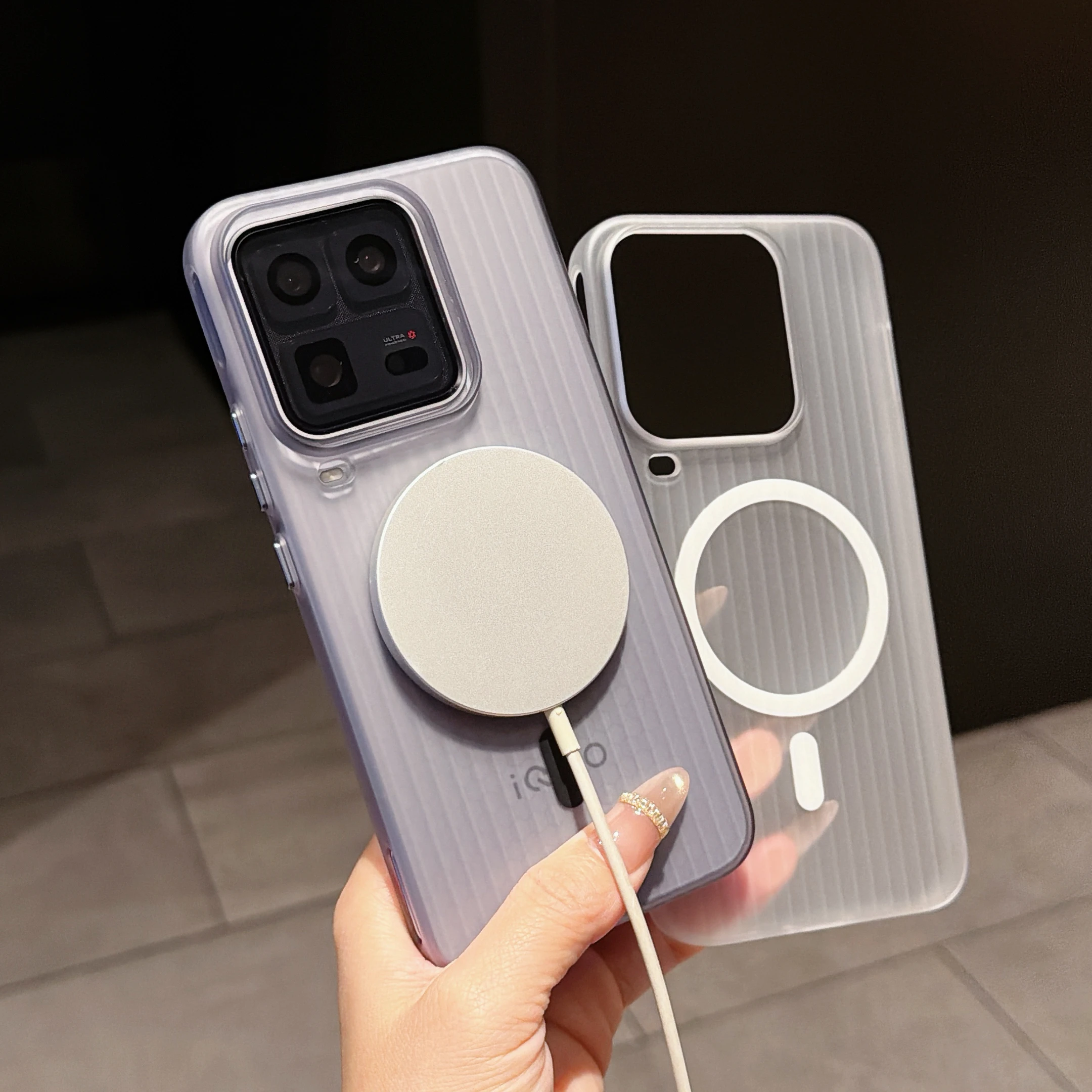 Ice Mist Corrugated Magnetic Suction Shockproof Phone Case - Simple, Lightweight, and Non-Slip Cover