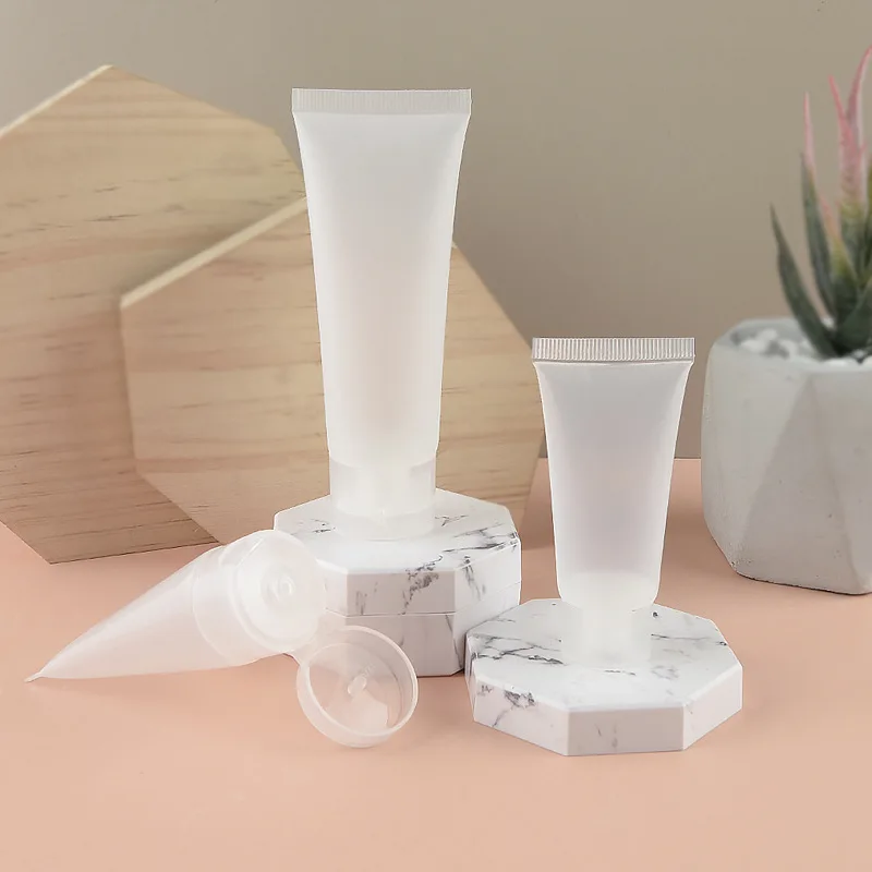 

500 X Refillable Translucent Plastic Squeeze Soft Tubes with Flip Cap Cosmetic Lotion Bottle Travel Sample Packing Container Jar