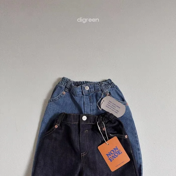 Description Picture 5 of item2025 Autumn New Baby Pocket Jeans Solid Infant Trousers For Girls Casual Pants Toddler Boys Denim Pants Fashion Children Clothes