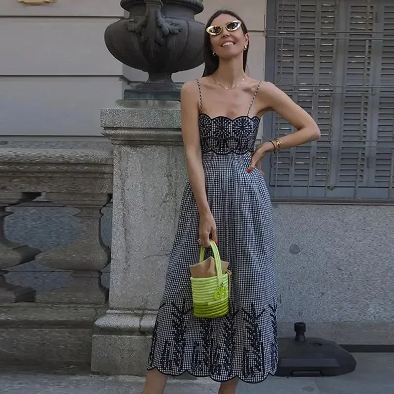 Vestido largo elegante con bordado calado para mujer, vestido largo sin mangas a cuadros, elegante, para primavera y verano, nuevo estilo urbano
