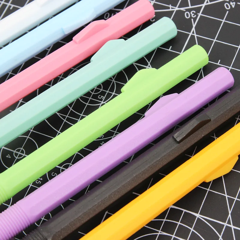 14cm Anti-Slip Blade Utility Knife Paper Cut Crafts Carving Tools Office and School Accessories Mat