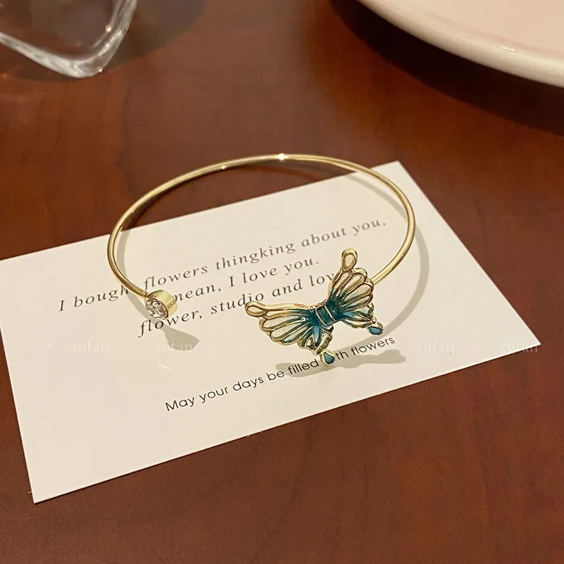 

New niche design Chinoiserie style green butterfly temperament bracelet lady's best friend bracelet