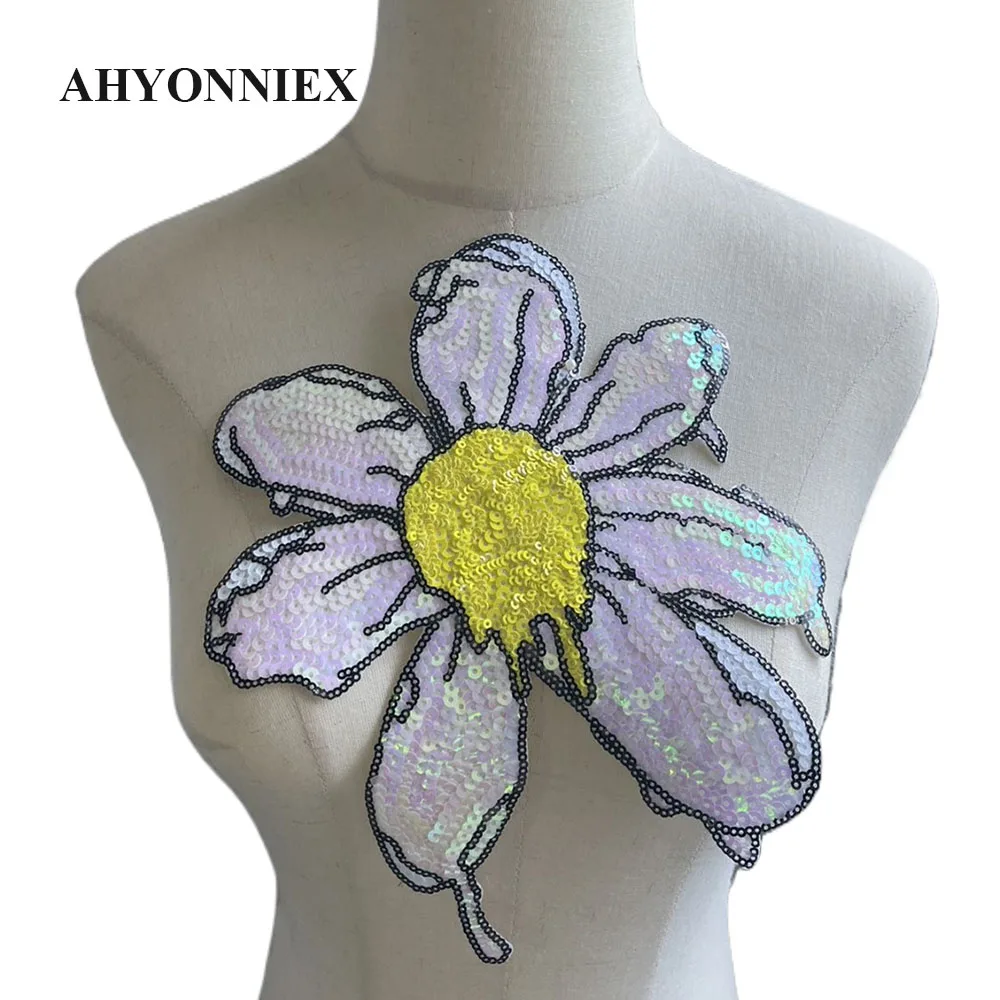 1-teiliges silbernes Pailletten-Blumen-Patch für Kleidung, Aufkleber, Applikationen, zum Aufbügeln – Detail 9