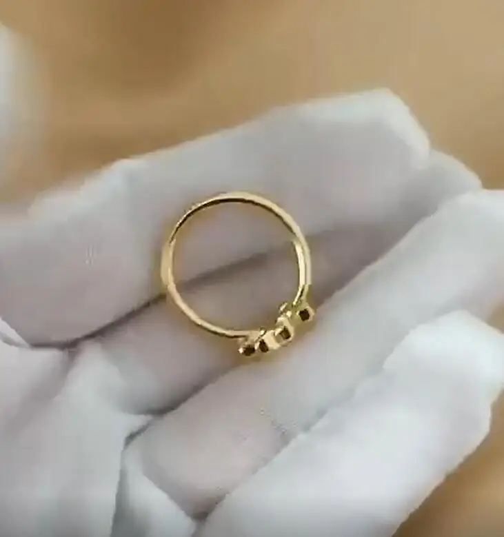 

Роскошное модное простое гладкое Латунное изысканное позолоченное 18 карат Универсальное кольцо с двойной T-образной буквой для женщин, девушек, подарки