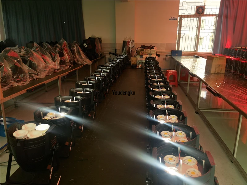 8 pieces 200W COB 4-Eyed Face Light White and Warm White LED par Light