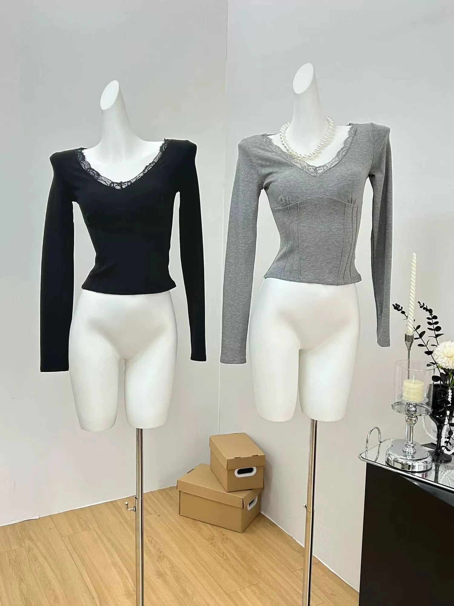 Tonngirls Sexy Spitze T Shirt Frauen V-ausschnitt Dünne Y2k Vintage Crop Tops Zurück Patchwork T-shirts Streetwear Koreanischen Stil T Tops – Detail 8