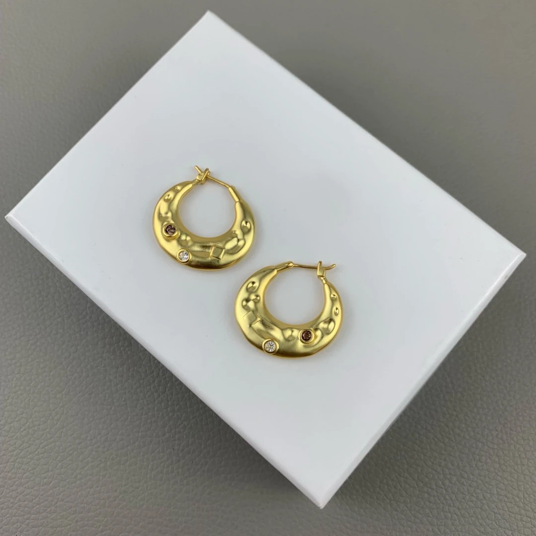2022 Hot Trend Brand Exquisite And Simple U-shaped Earrings Beauty Ear Studs Everyday Wear Versatile Jewelry Atmosphere Banquet