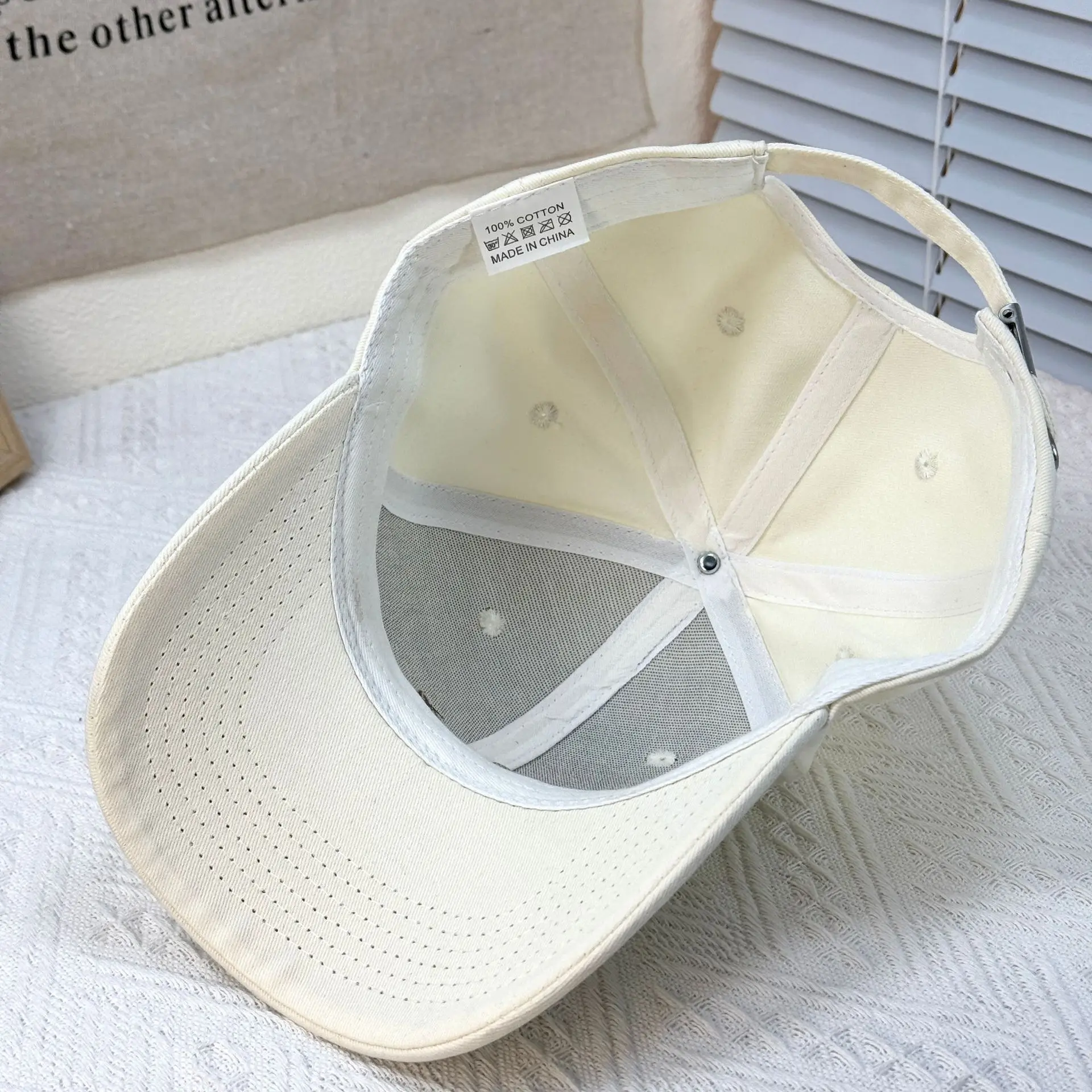 Retro Letter Embroidery Baseball Hat For For Women Men Fashion Duck Tongue Cap Outdoor Sunshade Peaked Caps Solid Color Visors