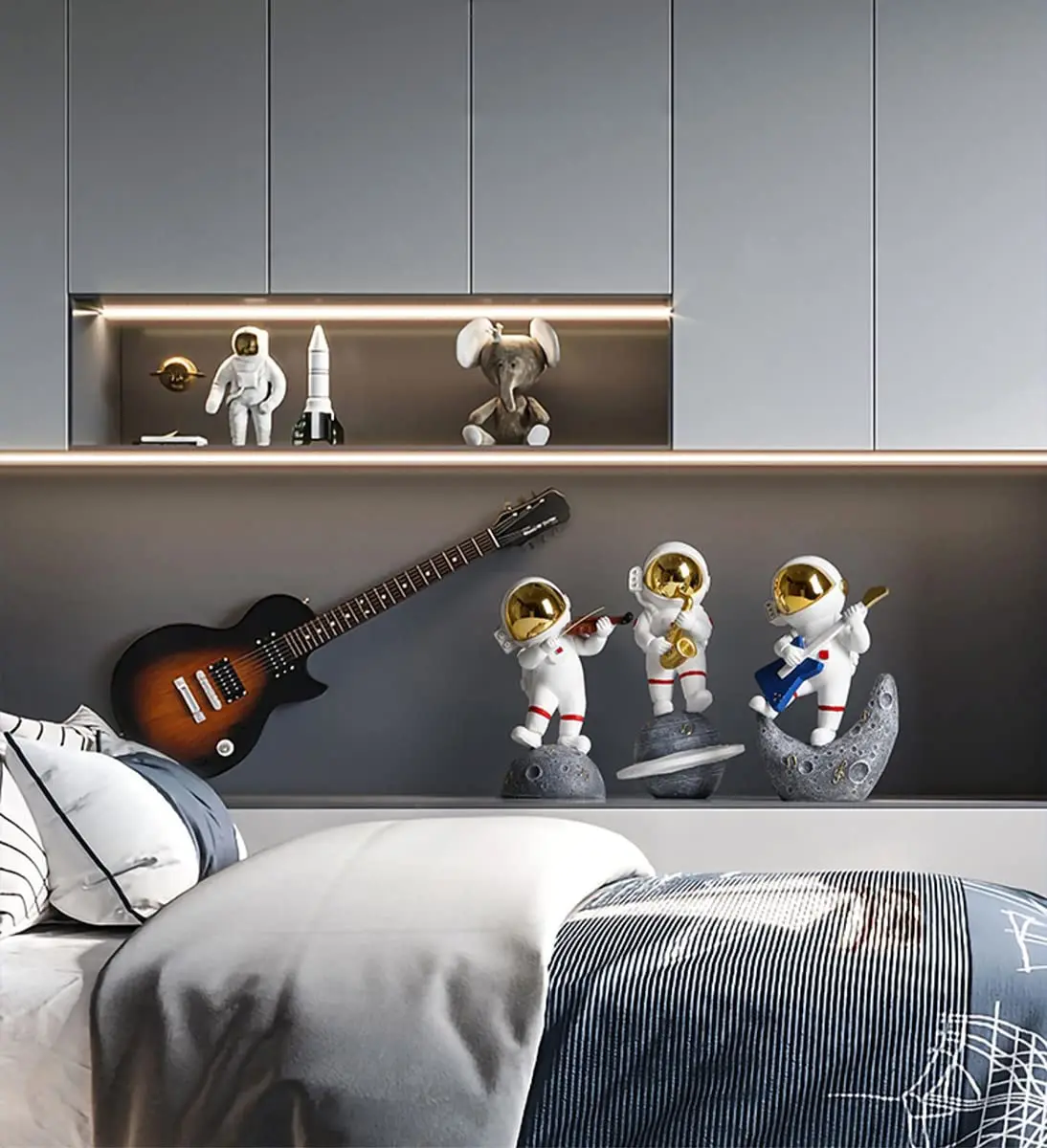 Figurine Home Decor Resin Astronaut Statue Collectible Spaceman Sculpture Decorative Music Ornament for Desktop Bookshelf Office 6