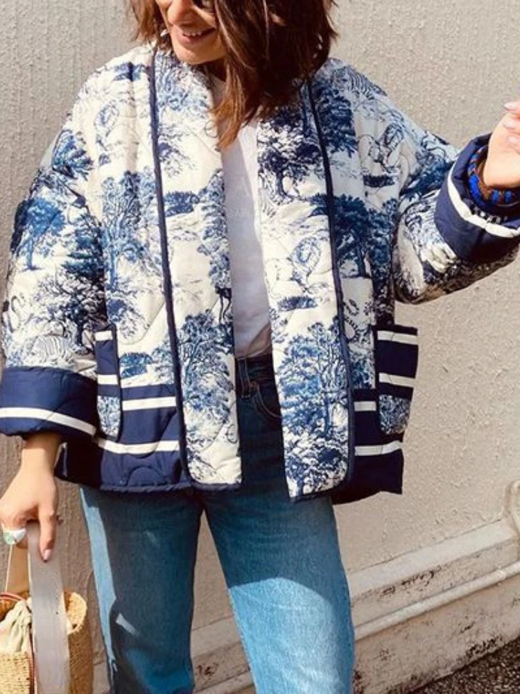 Рисунок 4 - Женская куртка на осень и зиму