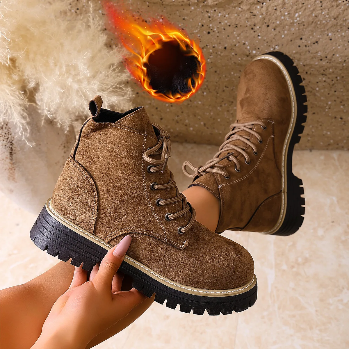 Autumn Winter Warm Plush Ankle Boots Women Plus Size 36-43 Faux Suede Platform Boots Woman Non Slip Lace Up Short Booties Mujer