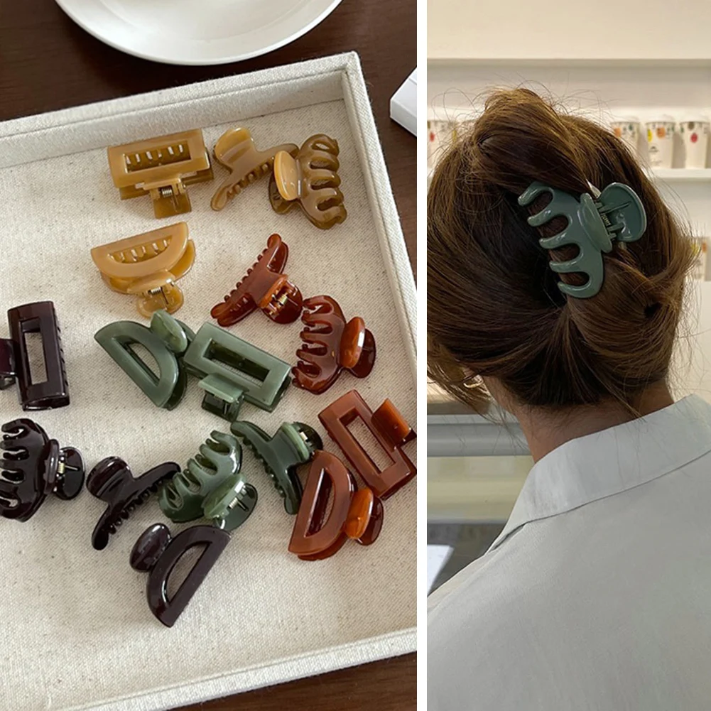 2022 Cute Matte Plastic Mini Hair Claws Clips Baby Gilrs Sweet Small