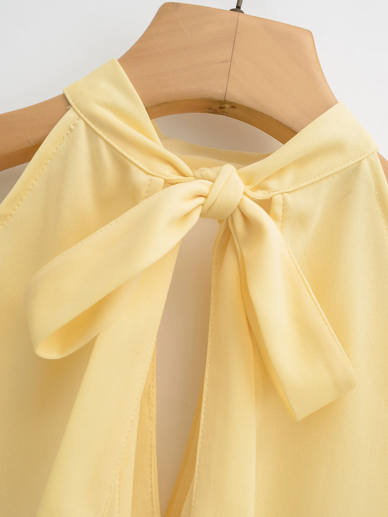 Image of TRAFZA Woman Tierred Ruffles Halter Top Sleeveless Bow Lace-up Yellow Camisole Lady 2025 Summer Sweet Beach Style Women's Sling