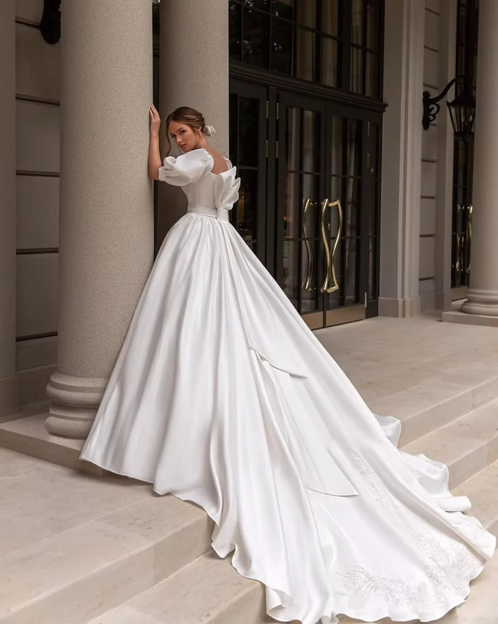SoDigne 2023 Modern Boho Wedding Dresses Satin Short Sleeves Bow Square Collar Appliques Bride Dress Customized Wedding Gowns 14 S0af26f0b23054c5baadf037c8fb696bfy