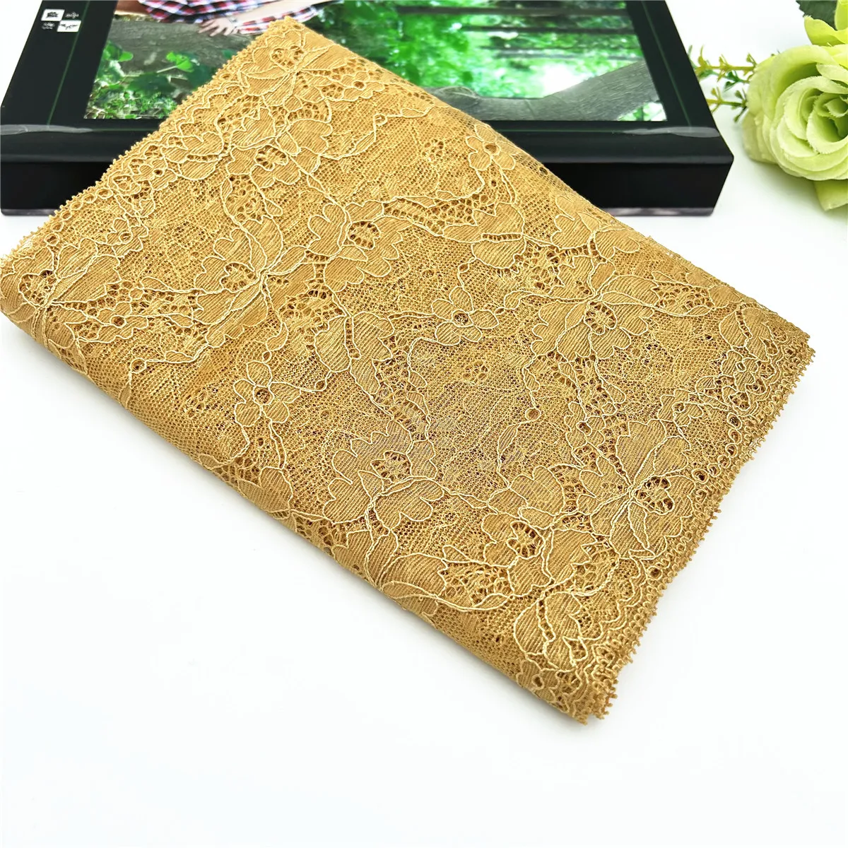 3y/lot Width 20.50cm Golden Foil Elastic Stretch Lace Trim 1