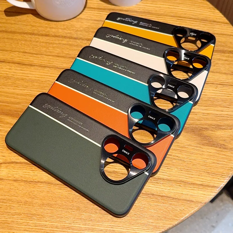 Huawei Pura 70 Pro: Fashionable PC+PU Leather Luminous Protective Back Cover