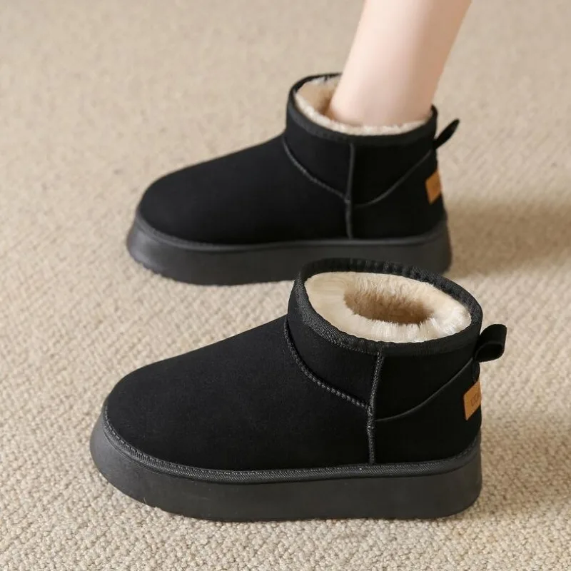 Women Winter Snow Boots Thick Plush Platform Fur Cotton Shoes Woman Suede Slip-On Ankle Botas Padded Shoes Couple women snow boots