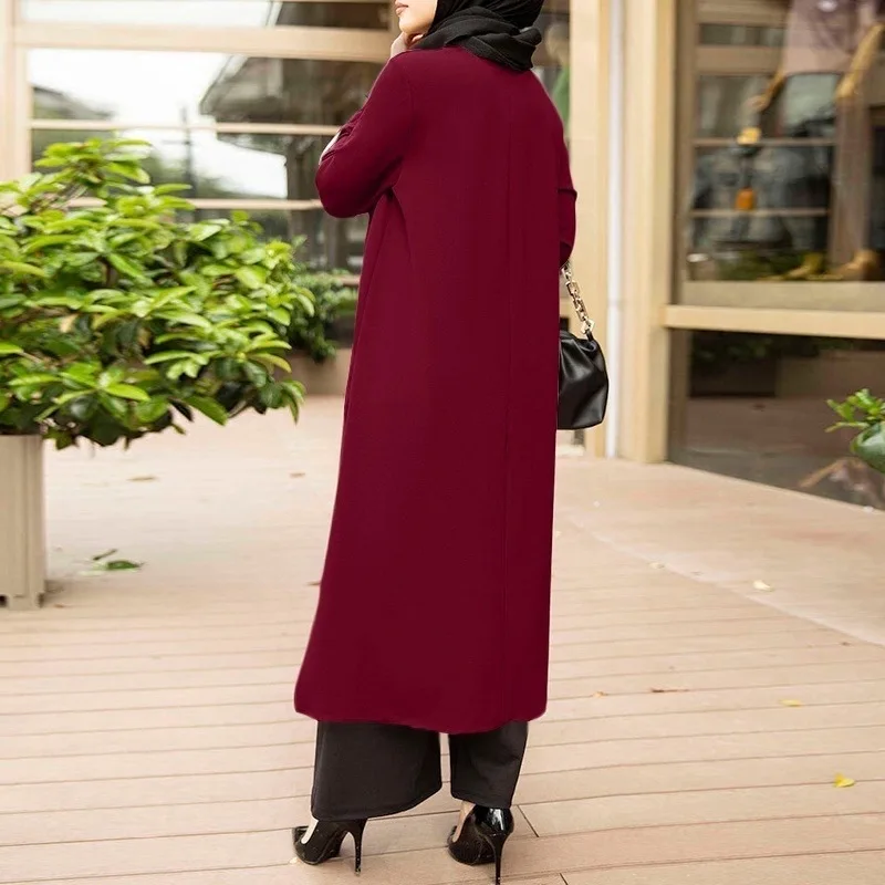 Рисунок 6 - Женское однотонное платье с длинным