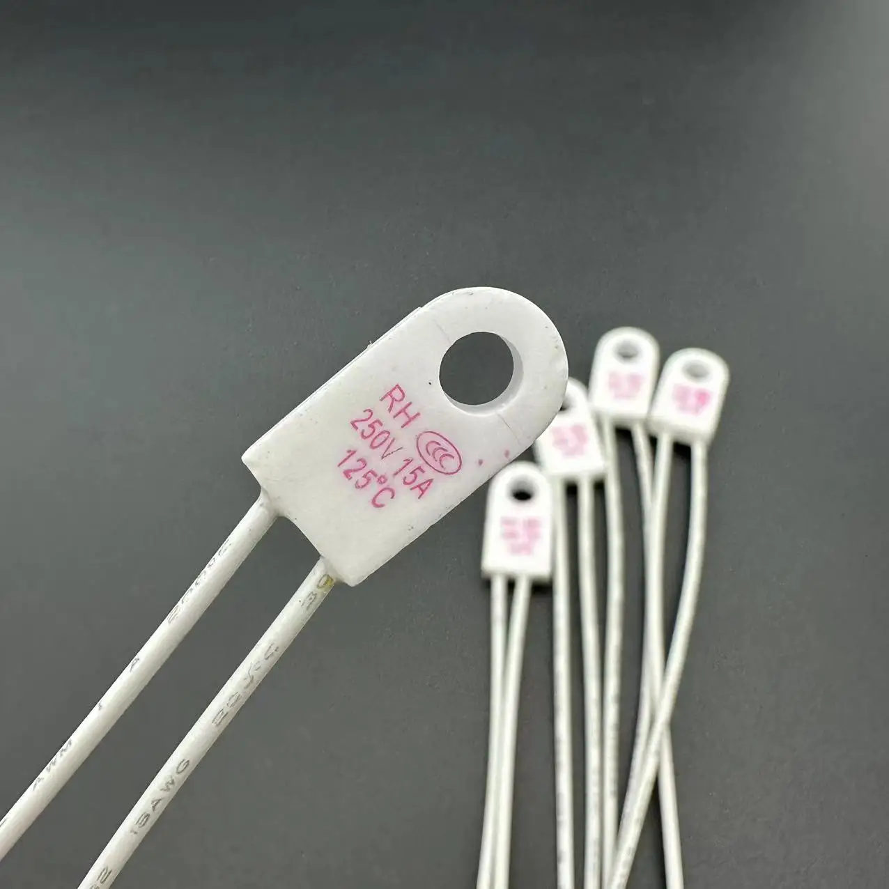 

Voron Thermal Fuse 125/150℃ For Voron Hot Beds 3D Printer Accessory