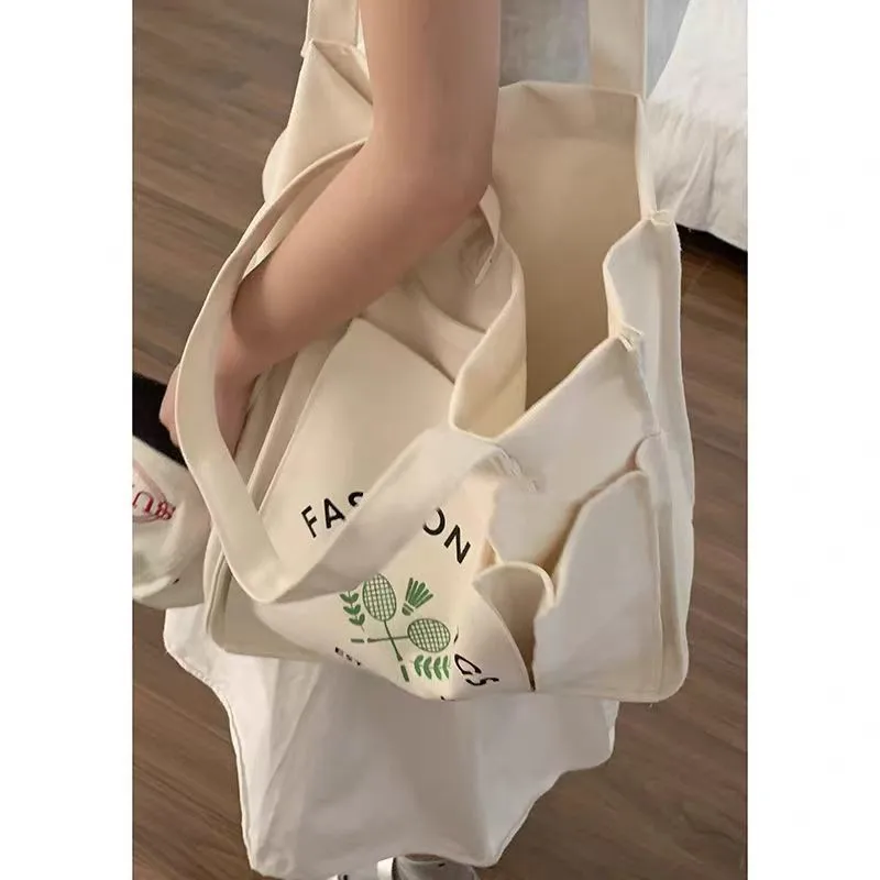 Spacious Canvas Tote Bag – Multi-Function Shoulder and Hand-Carry Bag
