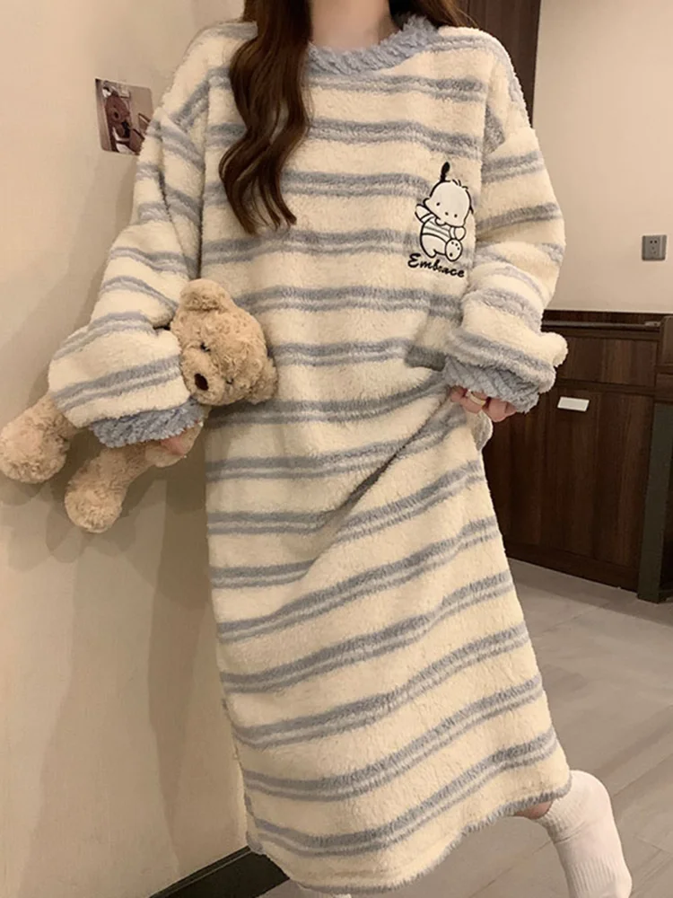 Women's Nightdress 2023 Autumn Winter Flannel Striped Sweet Girls Home Sleepwear Casual Long-Sleeved Round Neck Warm Nightgown