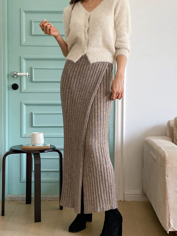 

HOUZHOU Knitted Long Skirt Women 2023 Autumn Winter Korean Style Vintage Side Slit High Waist Slim Warm Pencil Skirt Office Lady