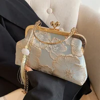 Sac à bandoulière brodé de Style chinois, sac à main élégant rétro, petit sac carré de luxe pour fête de mariage, pochette de soirée de styliste pour femmes 2