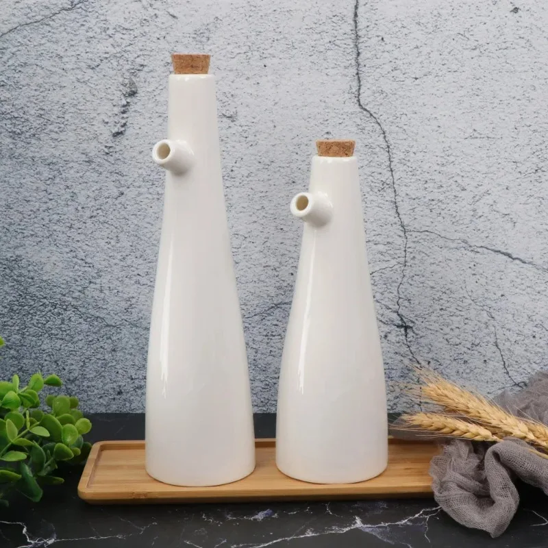 Ceramic Vinegar Porcelain Olive Oil Pot Soy Sauce Vinegar Bottle Seasoning Gravy Boats Kitchen Cooking Tools Storage Bottles