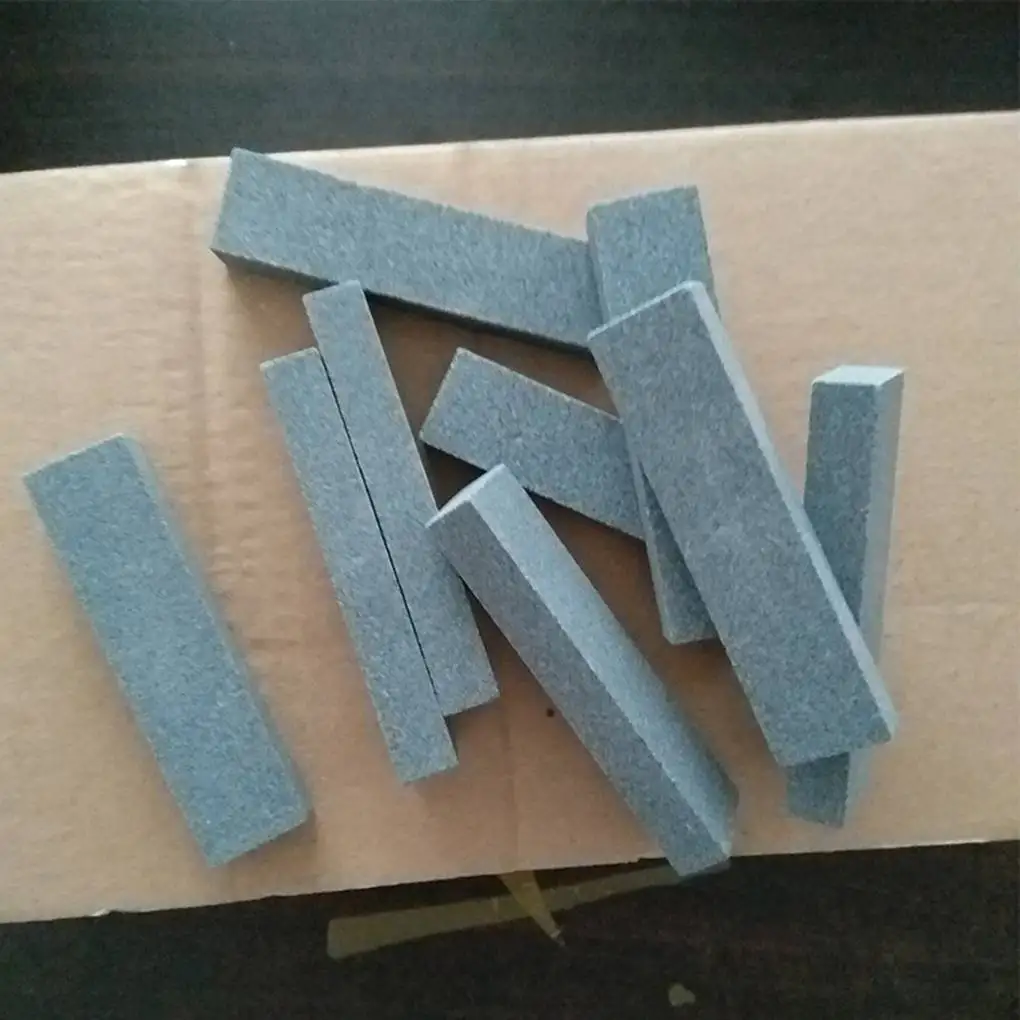 Description Picture 4 of itemKitchen Whetstone Double Sided Sharpening Stone Rectangular Slicer Sharpener Barbecue Outdoor Reusable Manual Sharpened