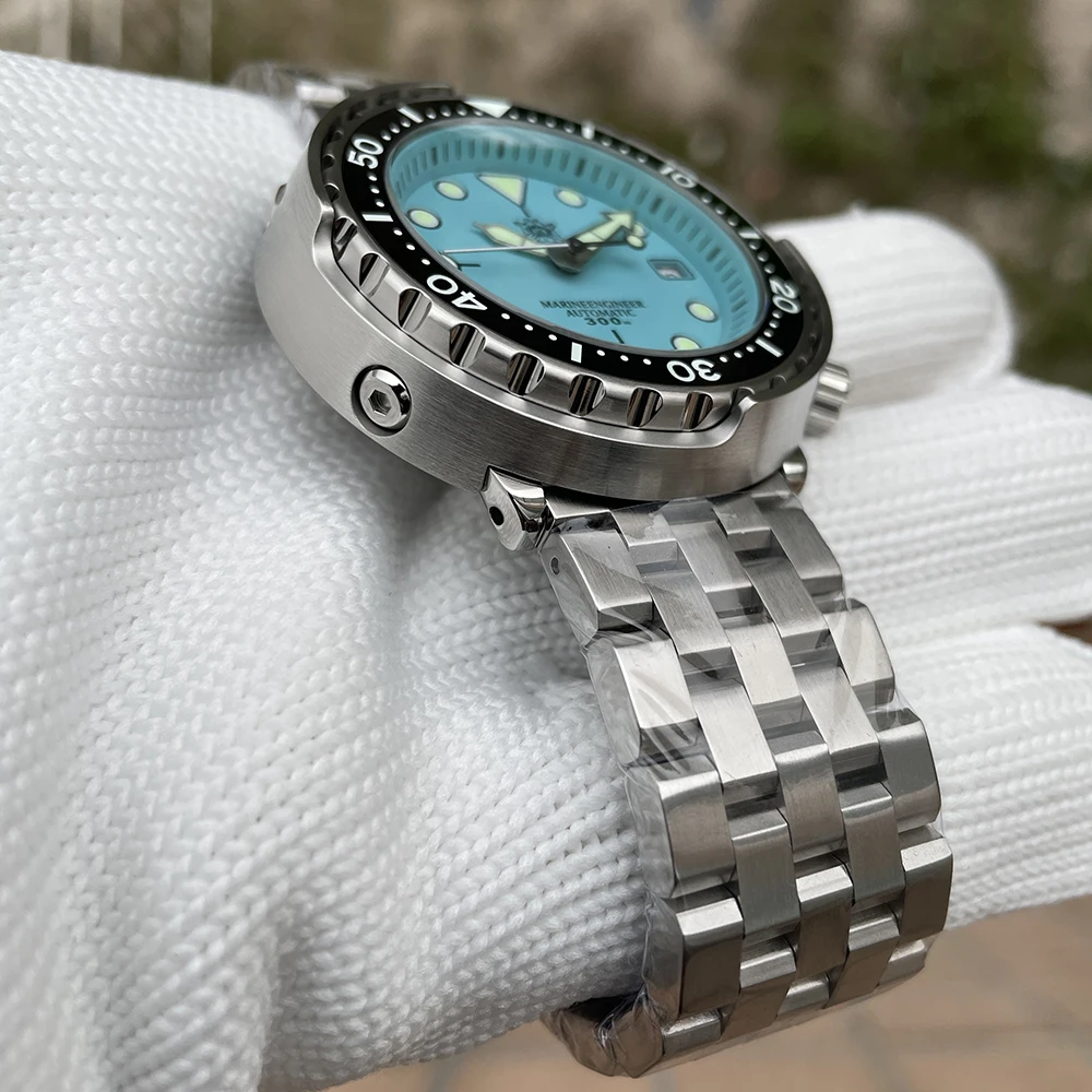 Mechanical Watch Diver Watch New Color SD1975 STEELDIVE Tuna Men's Classic Watch Super Luminous Ceramic Bezel 300M Waterproof 316L Case NH35 Dive Wristwatch