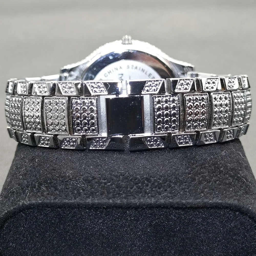 MISSFOX Orologio da uomo Hip Hop Iced Out Orologio da uomo al quarzo impermeabile con scritta Leopard Diamond Stainle Steel Gold Men'_voghion.com