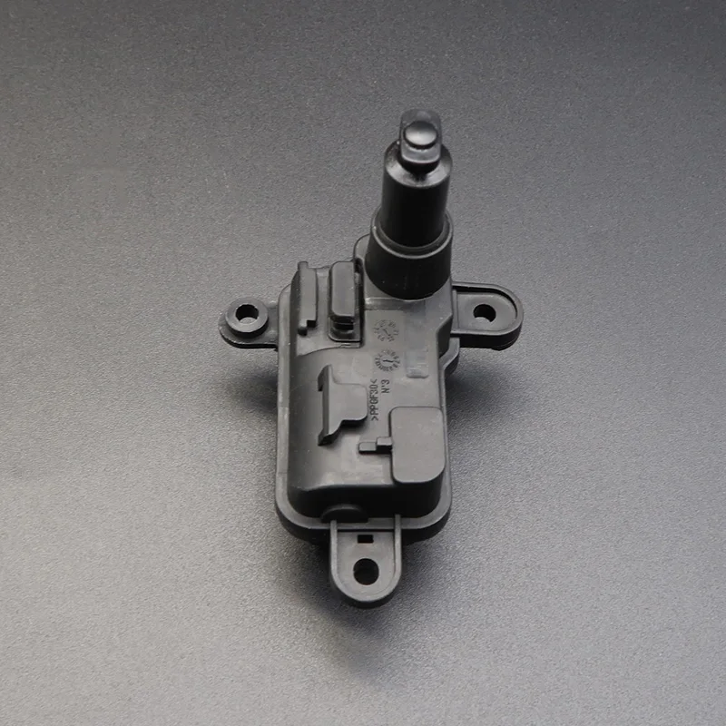 Fuel Tank Door Lock Motor Actuator Control Unit 5GE810773B for VW Tiguan Golf