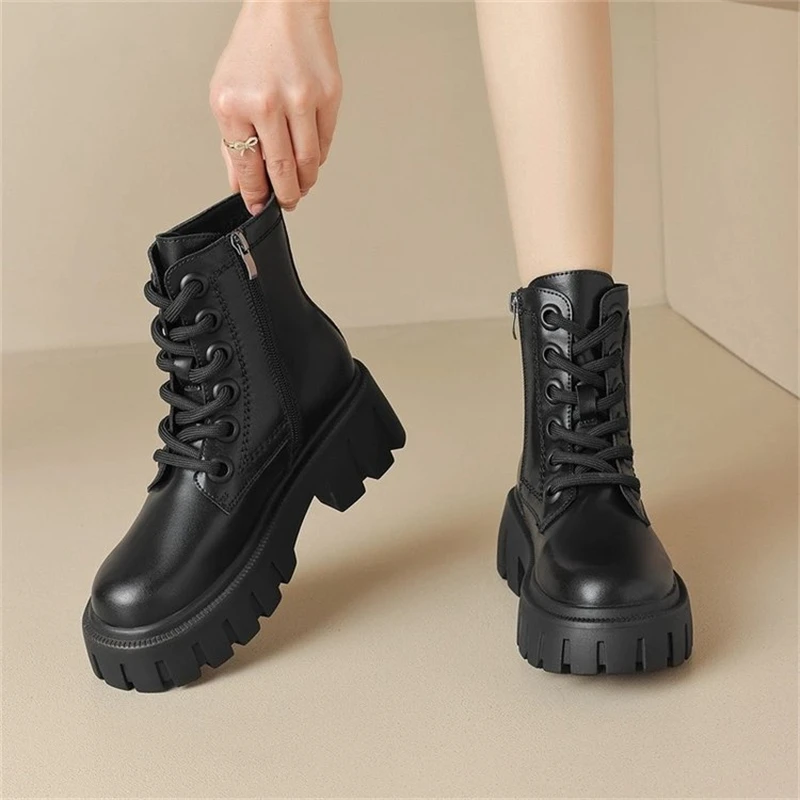 

Women Platform Short Boots Casual Thick Bottom Ankle Boots Female Lace Up Motorcycle Boots Botas Feminina