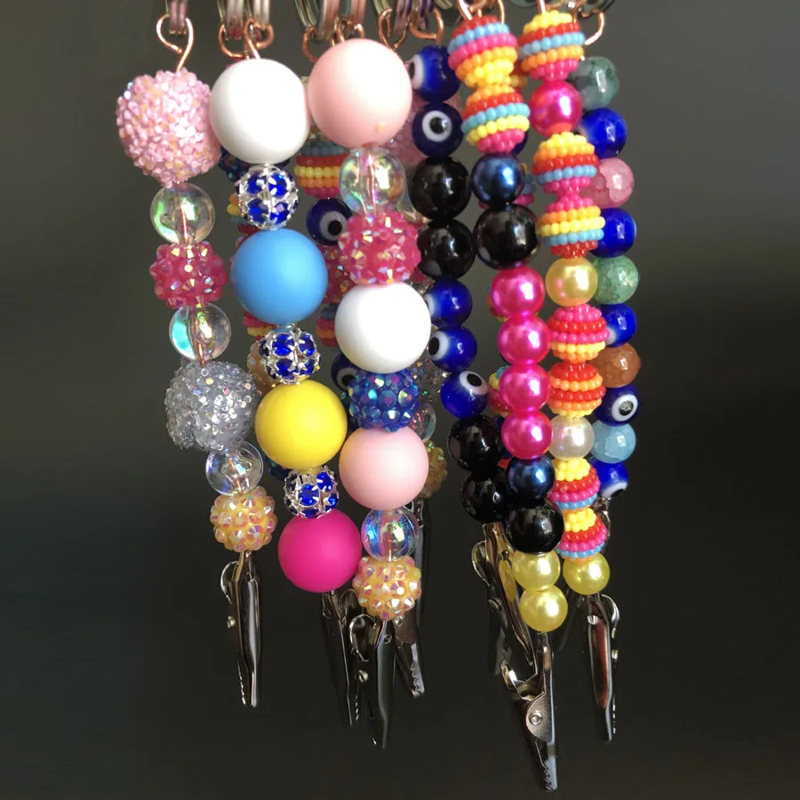 5pcs/lot Wholesale Bling Cigarette Blunt with Pom Pom keychain Gift Holder Atm Credit Card Clip Puller Grabber for Long Nails