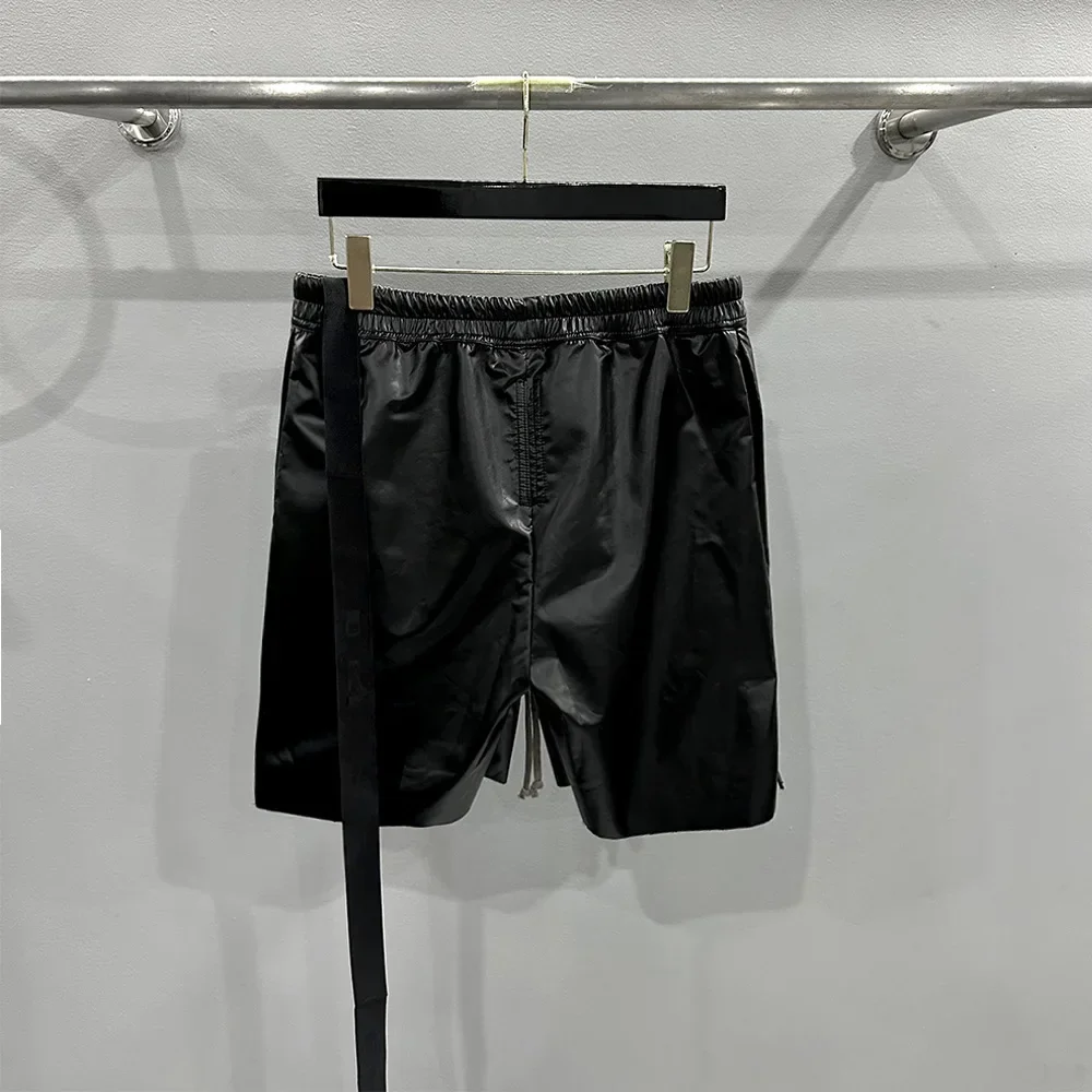 Designer Rick Pants 24ss New Summer Owens Shorts For Men PU Leather Short Pants Drawstring Straight Casual RO Short Pants 2