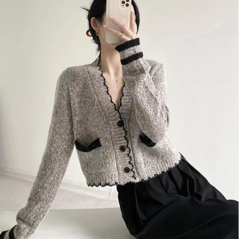 Women Autumn V Neck Long Sleeve Cropped Sweater