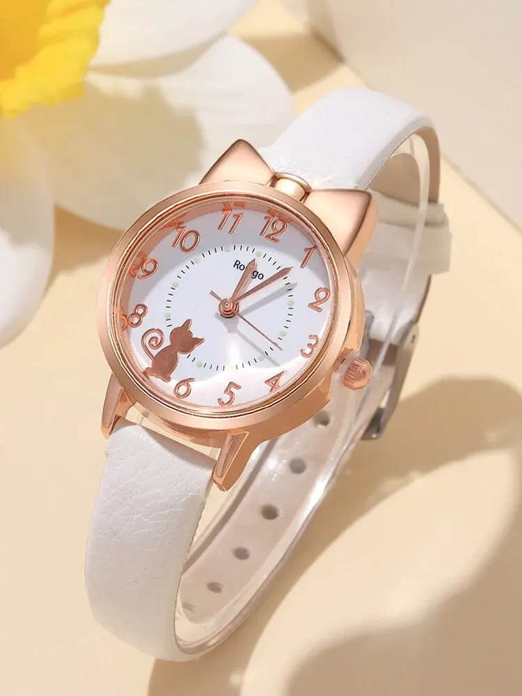 Quartz Watch 4pcs Men and Women Couple Watch with Love Pendant Necklace