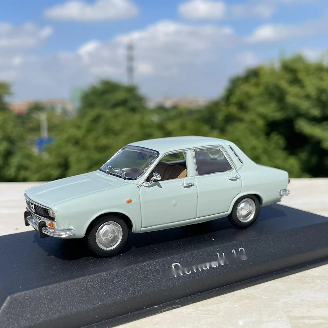 

Новинка 1/43, особая литейная металлическая правовая система, классическая ретро-модель автомобиля, демонстрационная мебель, коллекционные игрушки для детей